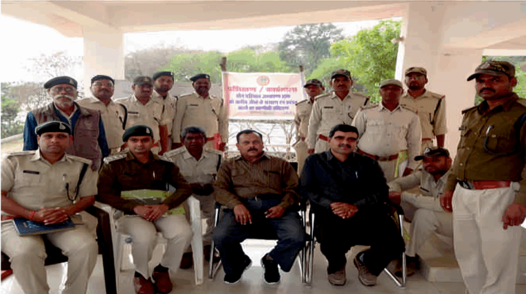 Status and Distribution of aquatic animals in son ghariyal sanctuary, Sidhi, (M.P.)